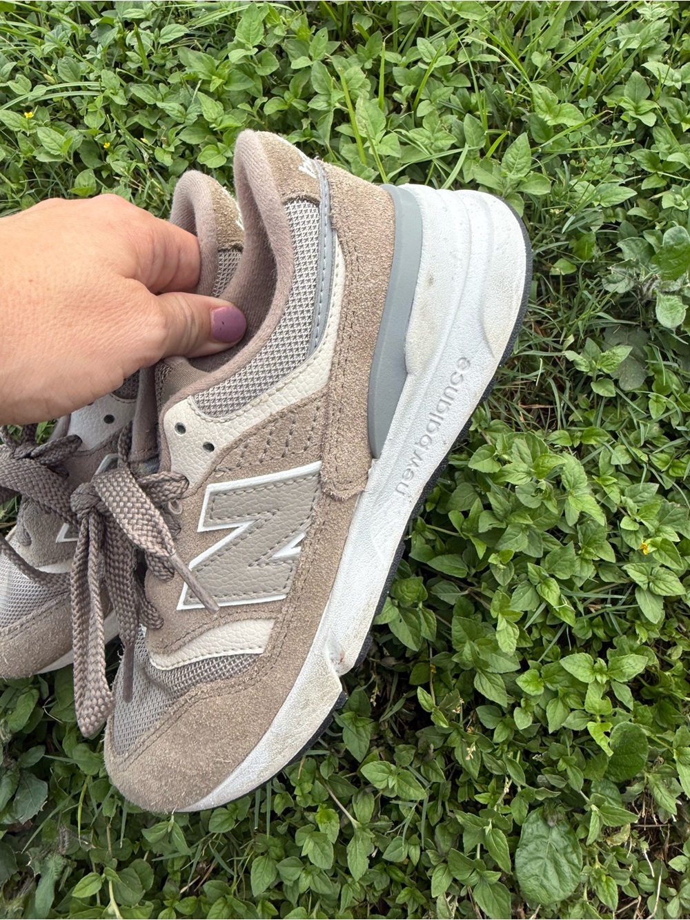 New Balance Youth size 2 Tan Suede & Mesh Casual Sneaker